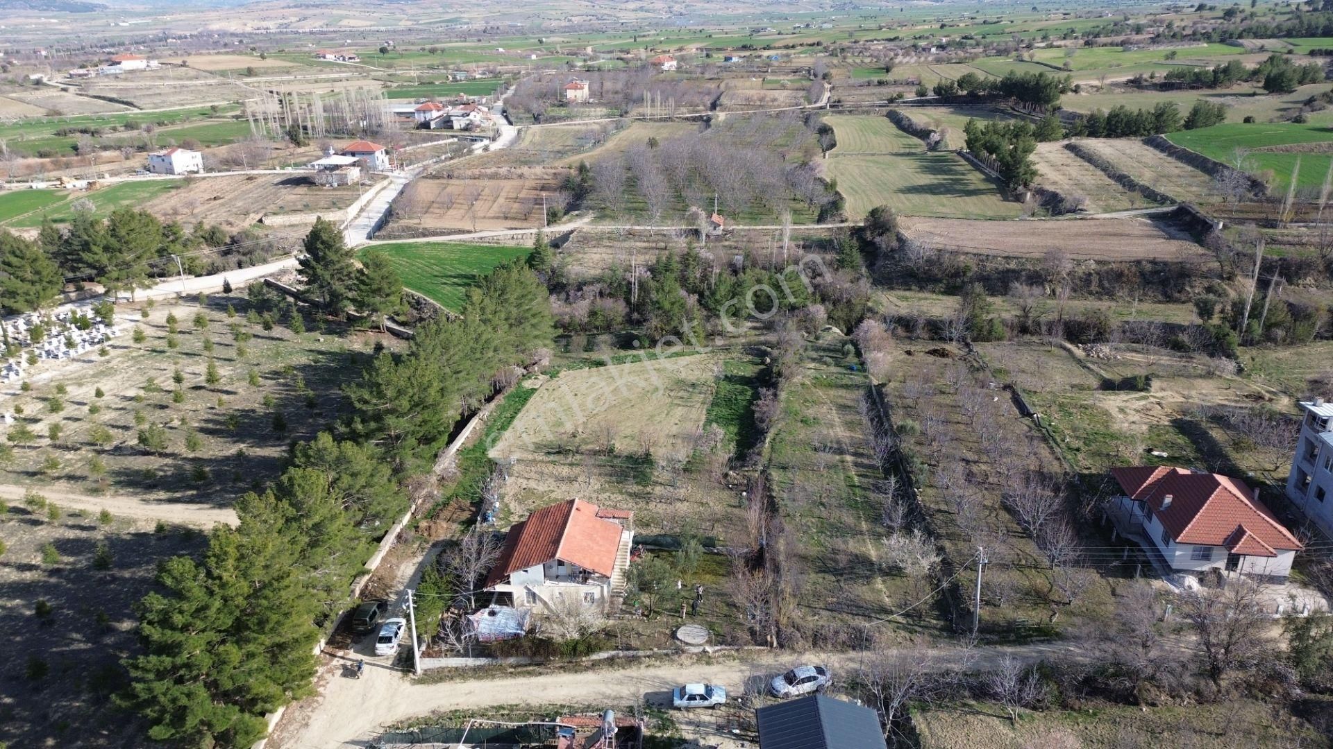 Korkuteli Yeltende Daire Takasına Açık Satılık Müstakil Çatı Katılı Ev Ve 457m2 Arsa - Görsel 4