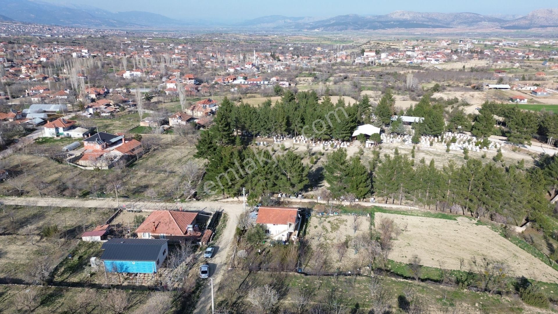 Korkuteli Yeltende Daire Takasına Açık Satılık Müstakil Çatı Katılı Ev Ve 457m2 Arsa - Görsel 9