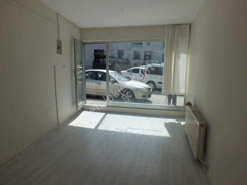 Karaman Çarşı Merkezde 25 M2 Kiralık Dükkan