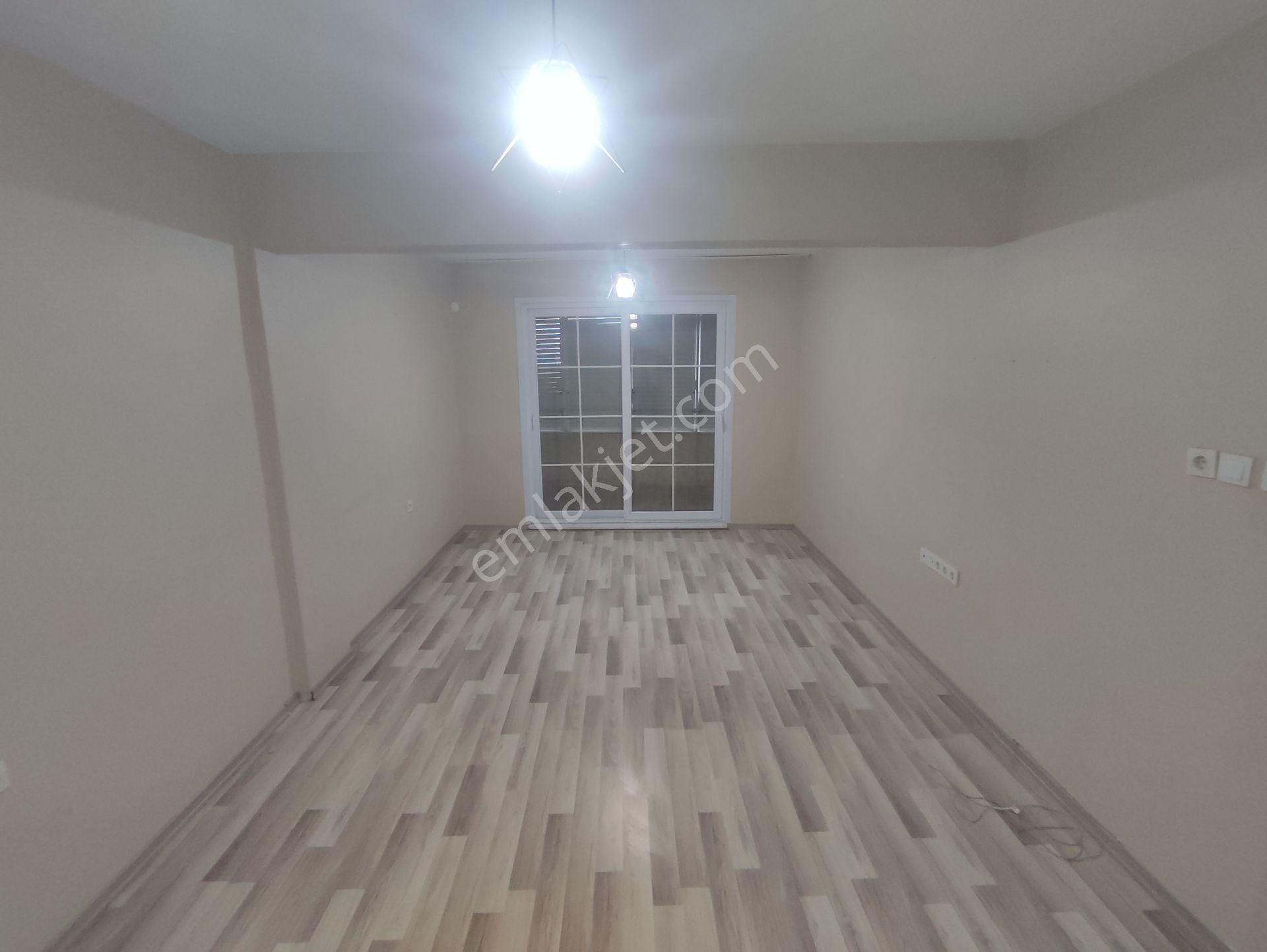 Balcıoğlundan Kartaltepe Mahallesinde Kiralık 2. Normal Ara Kat Daire