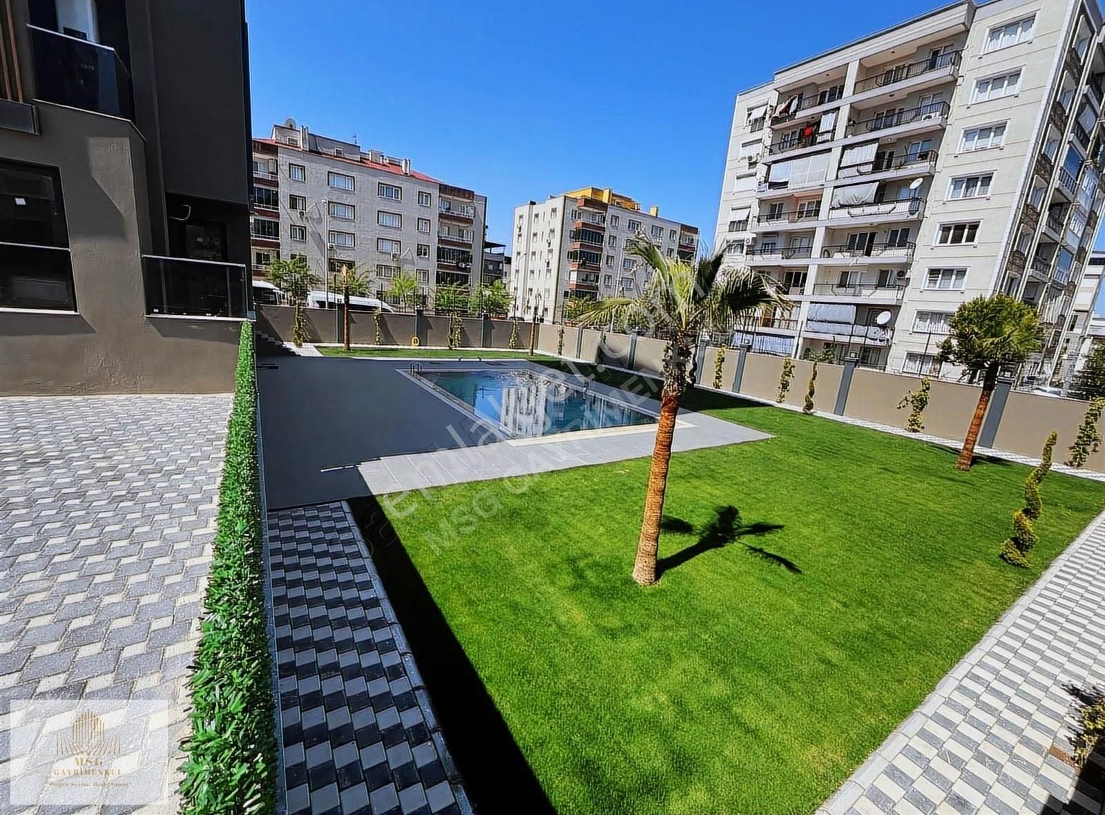 Msg ' Den Site İçerisinde , Havuzlu , Güvenlikli , Balkonlu 1+1