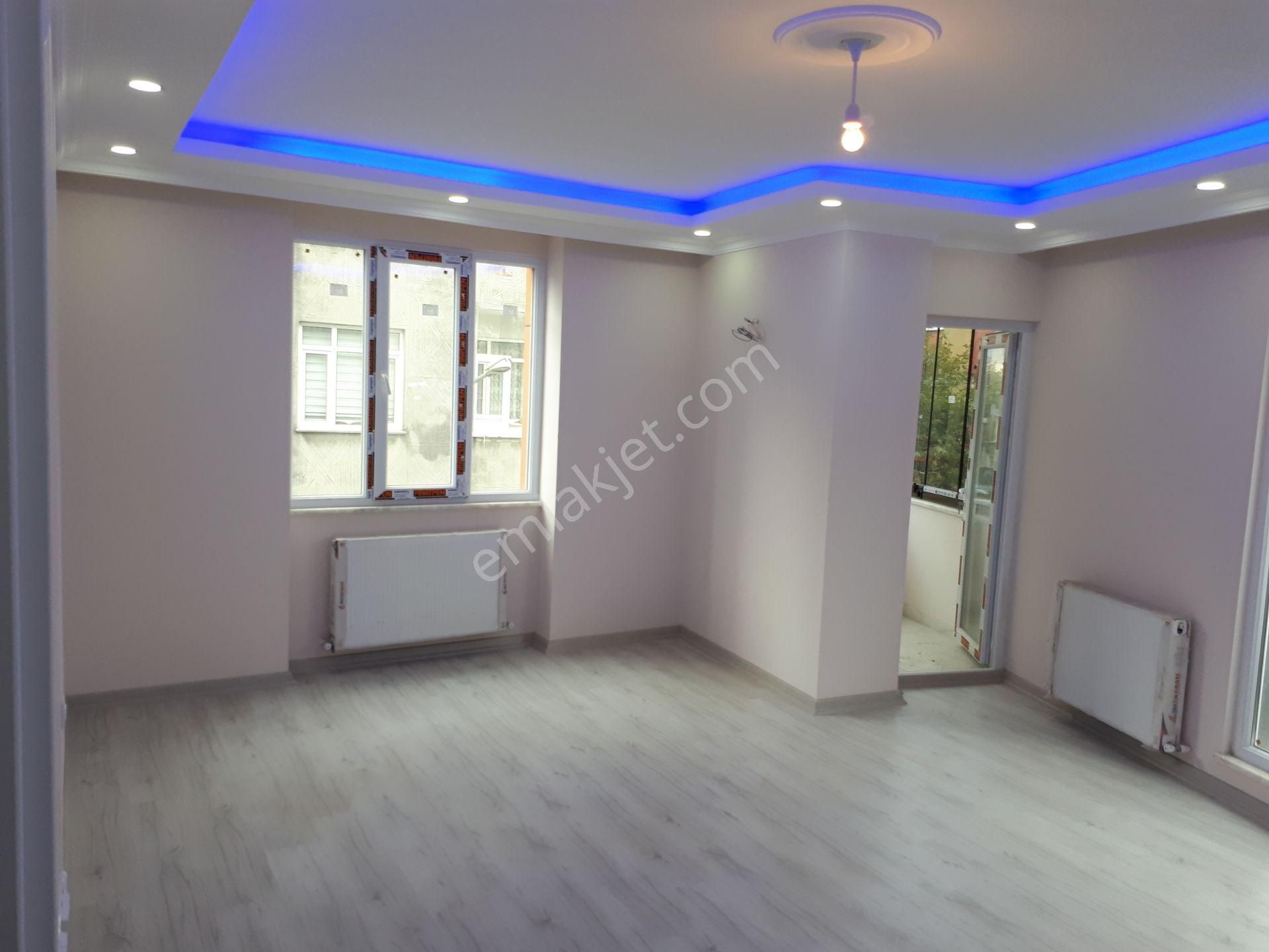Arıkoğlundan 50.yıl'da Sıfır 2+1 100m2 Ebeweynli 2. Kat Kiralık