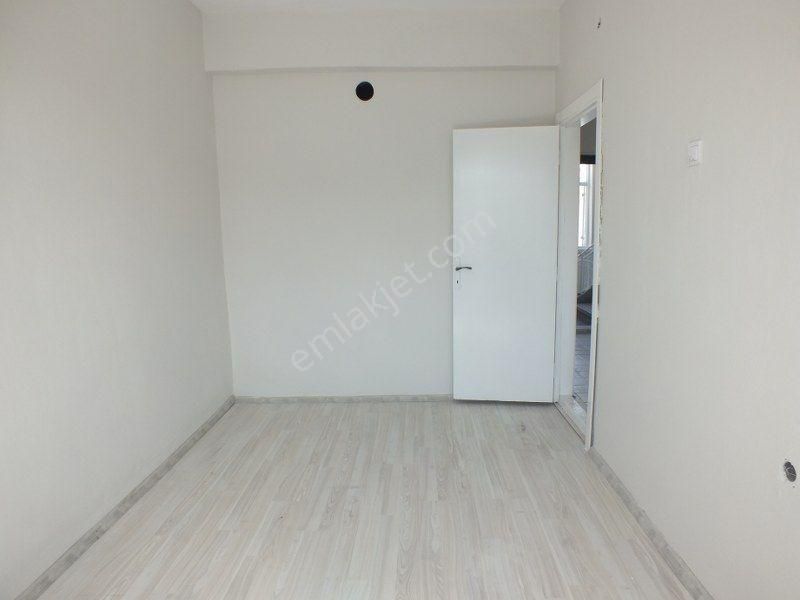 Karaman Çarşı Merkezde 3.kat 74 M2 3+1 Kiralık Büro(ofis) - Görsel 11