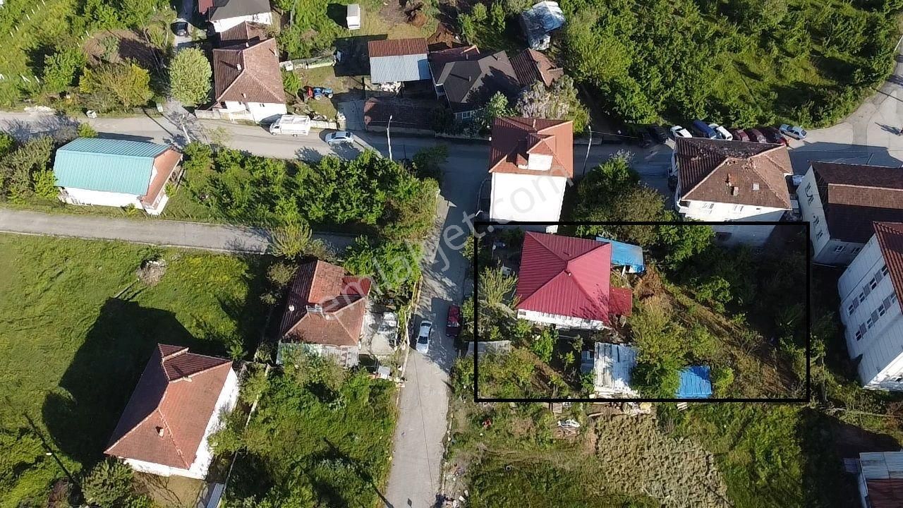Gümüşova Fatih Mahallesinde Satılık Veya Kat Karşılığı 944m2 Arsa