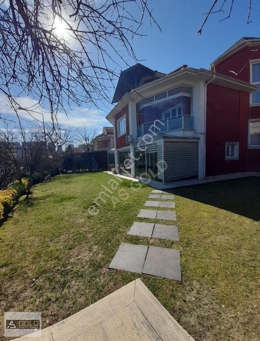 Bahçeşehir Hoşdere De Özel Tasarım Villa - Görsel 17