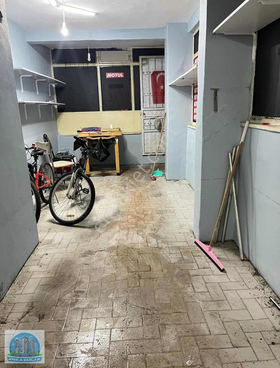 Anka Emlak'tan Zafer Mah* 17 M2 Dükkan Düz Giriş