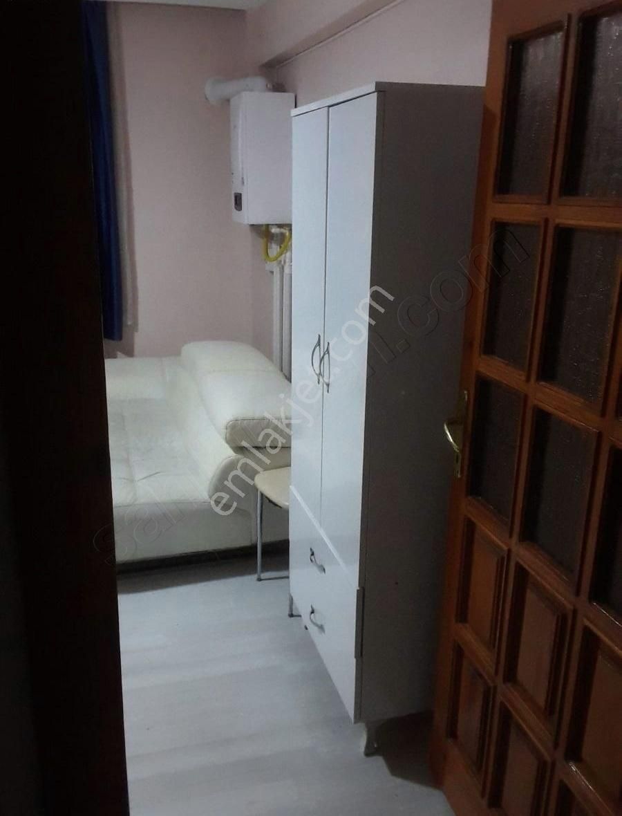 Edirne Kıyık Cad. Üzerinde Kiralık 1+0 Eşyalı Daire
