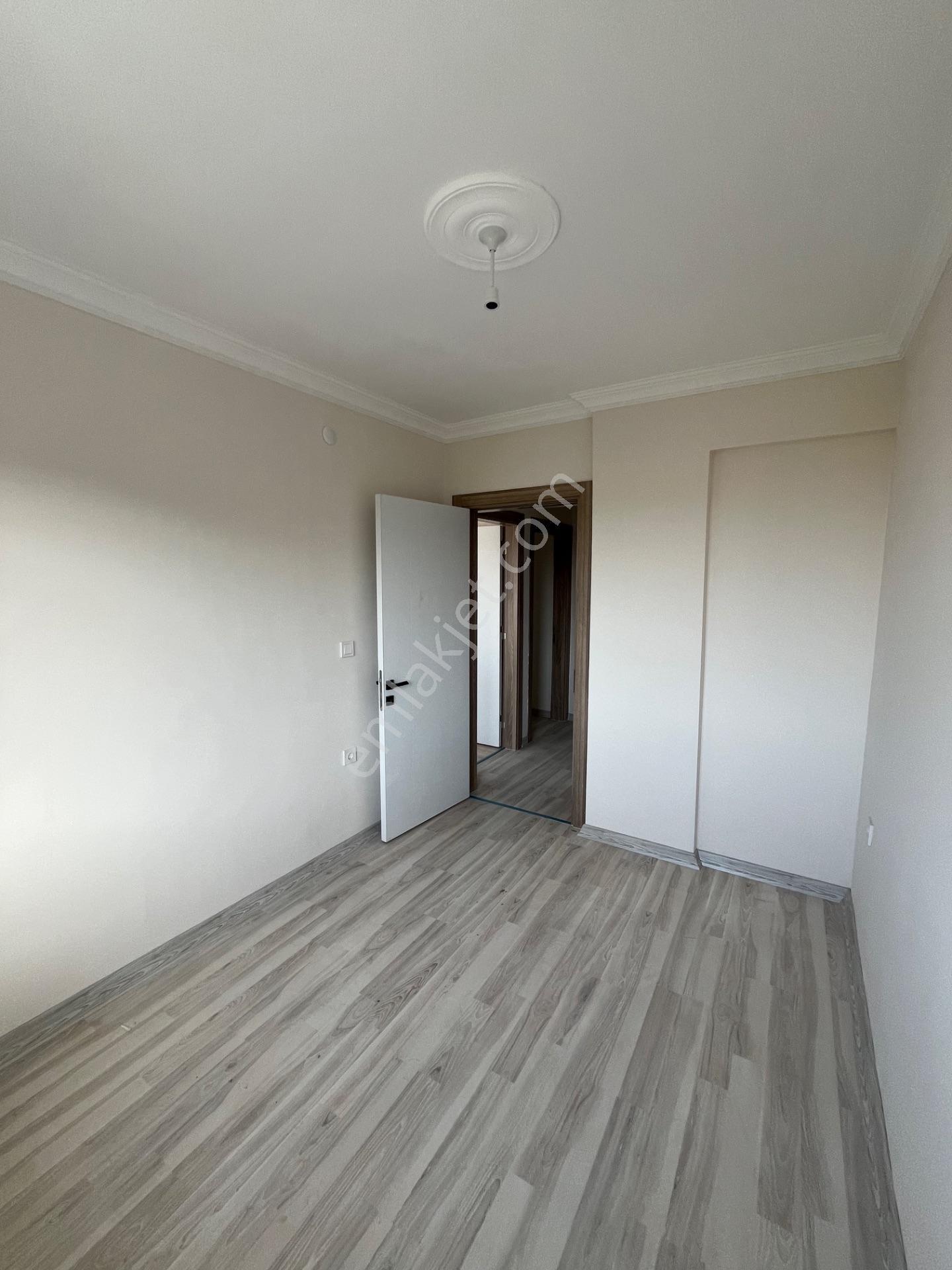 Yenibağarasında Kiralık Sıfır Boş Daire 20.000tl - Görsel 19