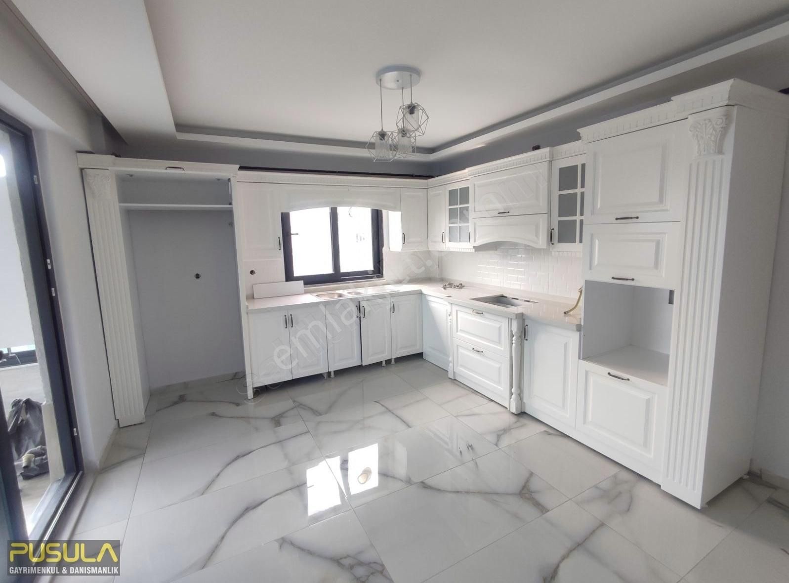 Yeni Mah. 2.çevre Yolu Kuzeyi 200m²(4+1) 6.kat Daire