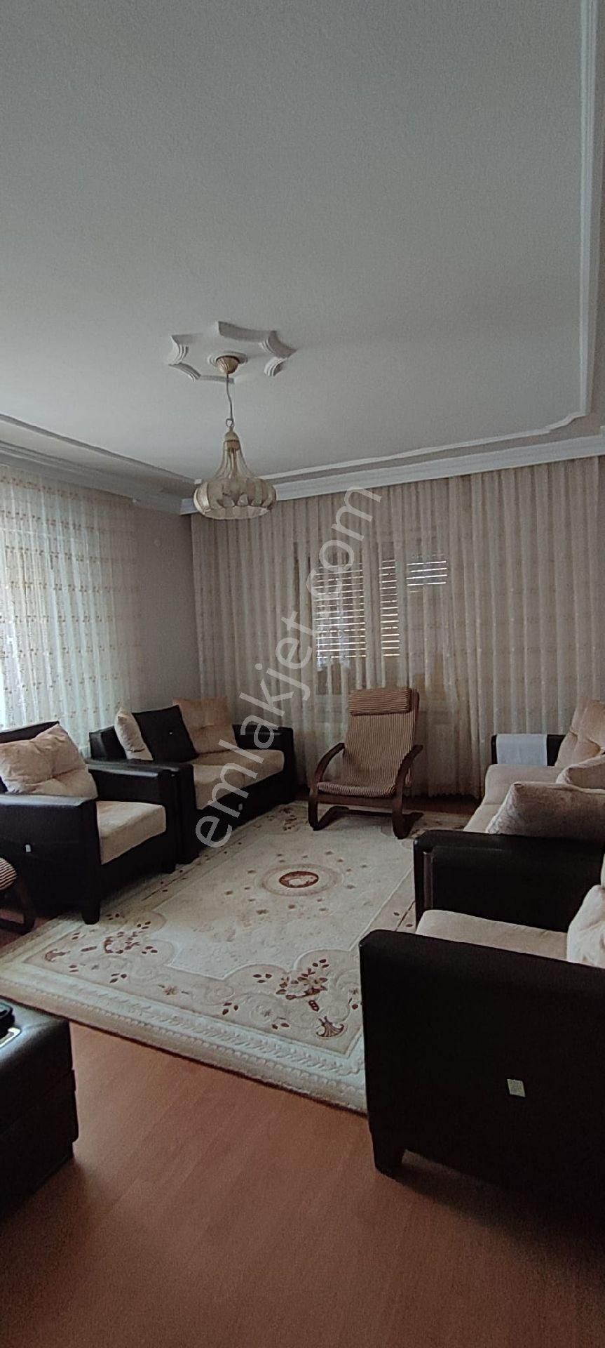 Kiralık Eşyalı (eşyasız) Bahçeli Daire