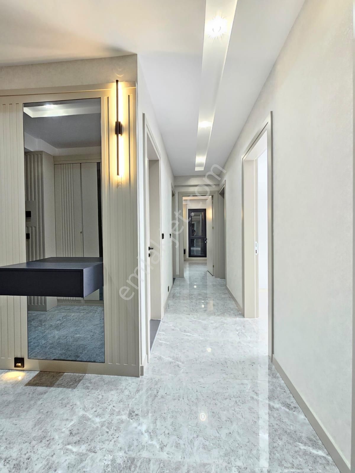 Denizli Yenişafak'ta 3+1 170 M2 Giyinme Odalı Önü Yeşil Alan Kaçırılmayacak Lüks Satılık Daireler