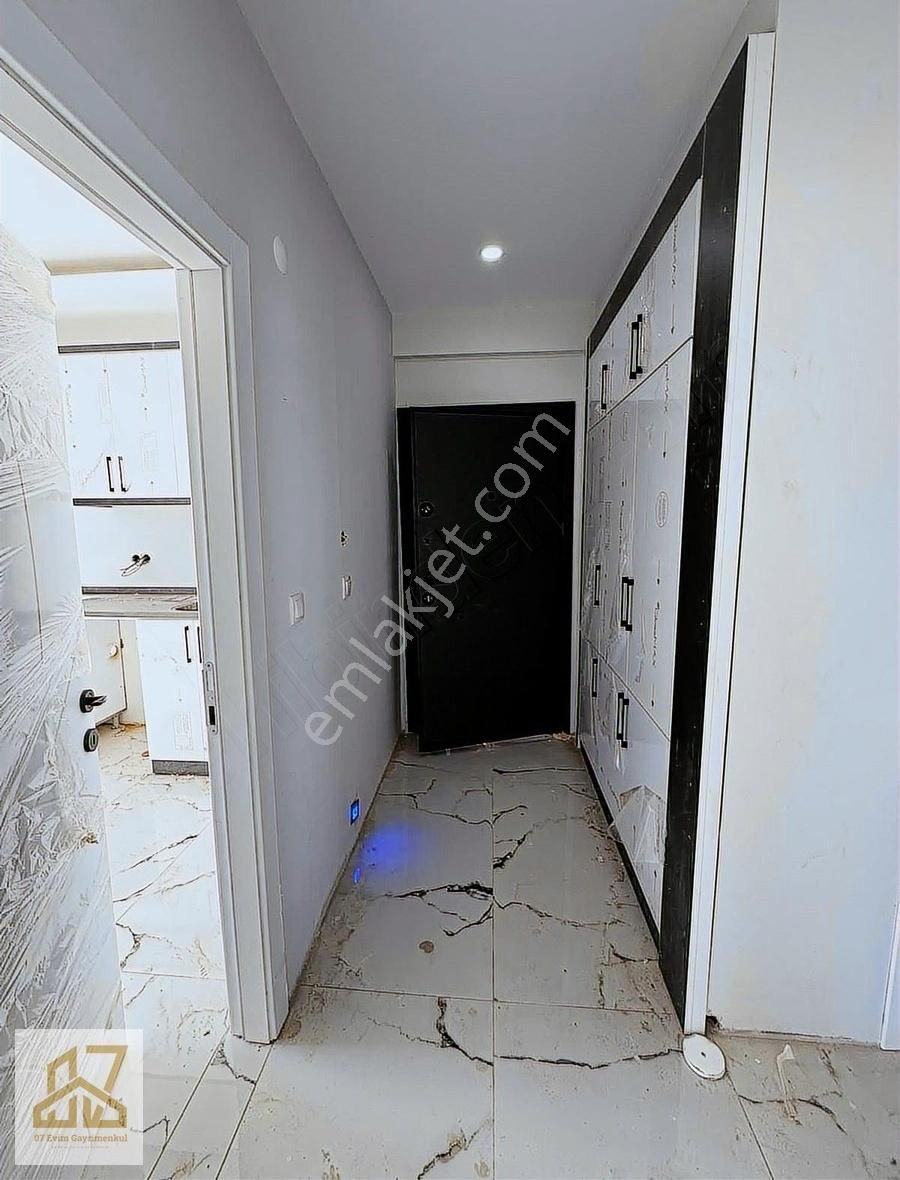 E.banyolu Yüksek Kredili Katta Sıfır 2+1 Daire