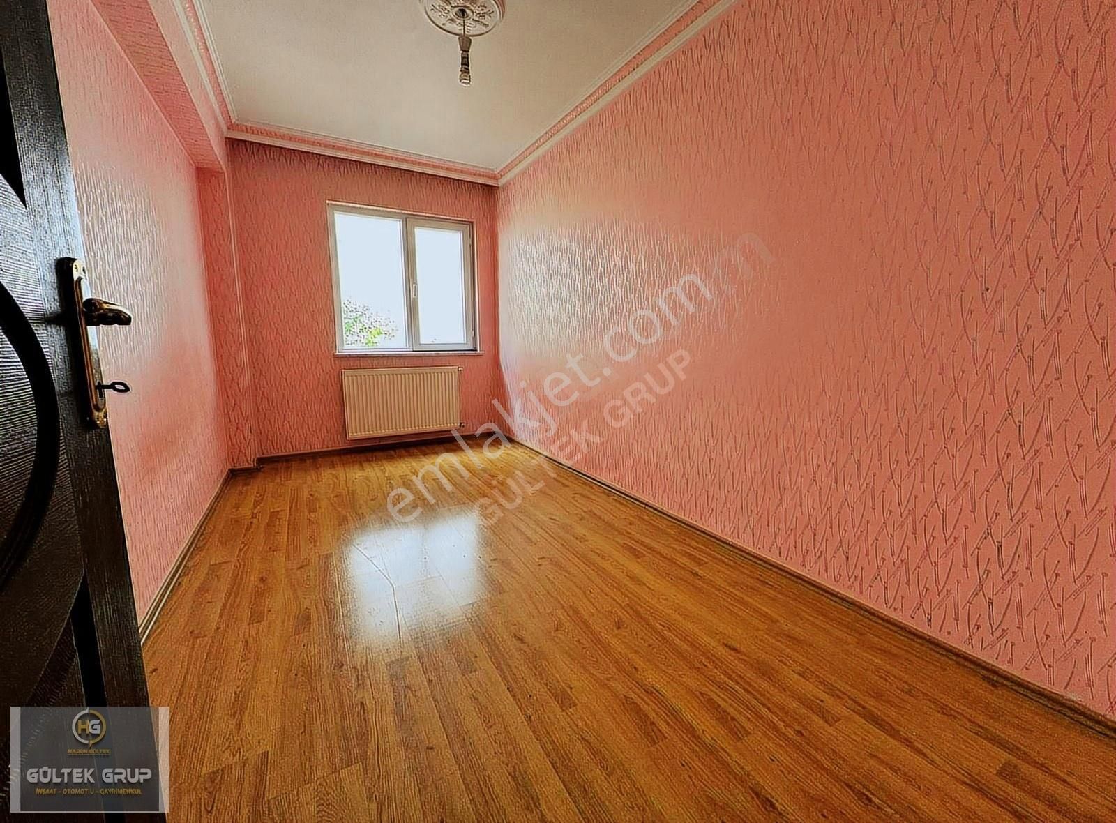 Gültek'ten Yayla'da Cadde Üzeri 3+1 E.banyolu Çok Geniş Daire!