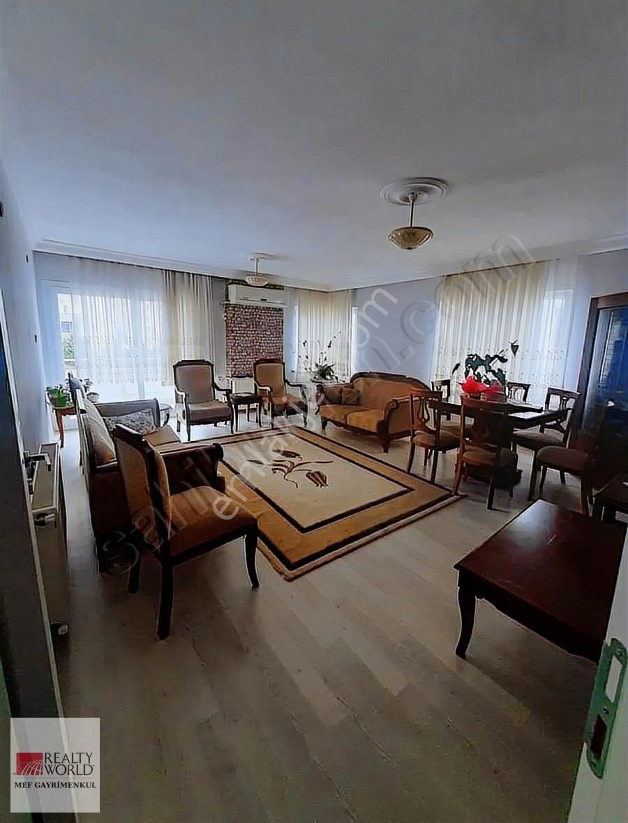 Rw Mef 'den Mezitli De Satılık 3+1 Asansörlü Doğalgazlı Daire