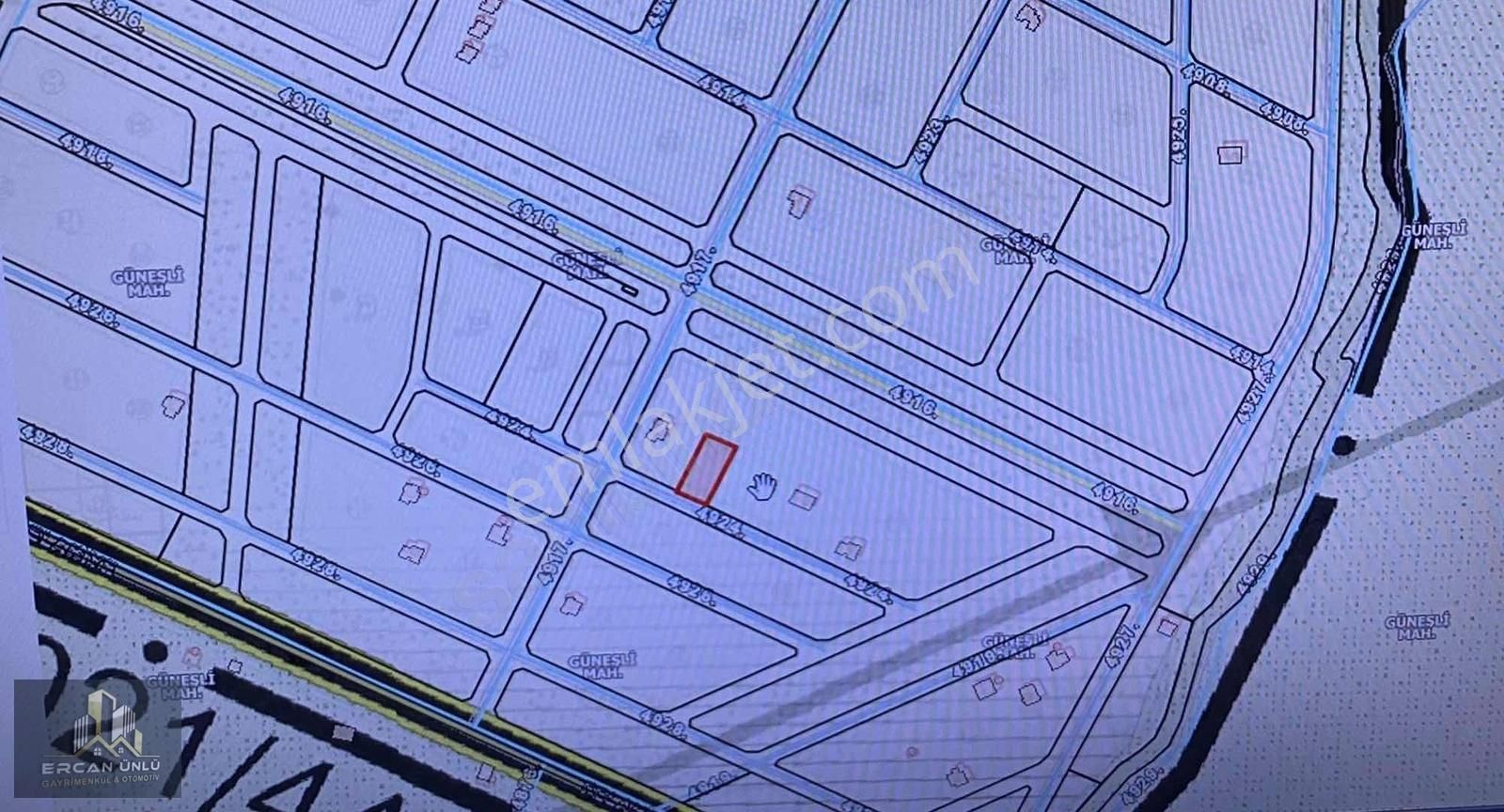 Ercan Ünlü 'den // Güneşli 'de 700 M2 Yatırımlık Villa Parseli - Görsel 3