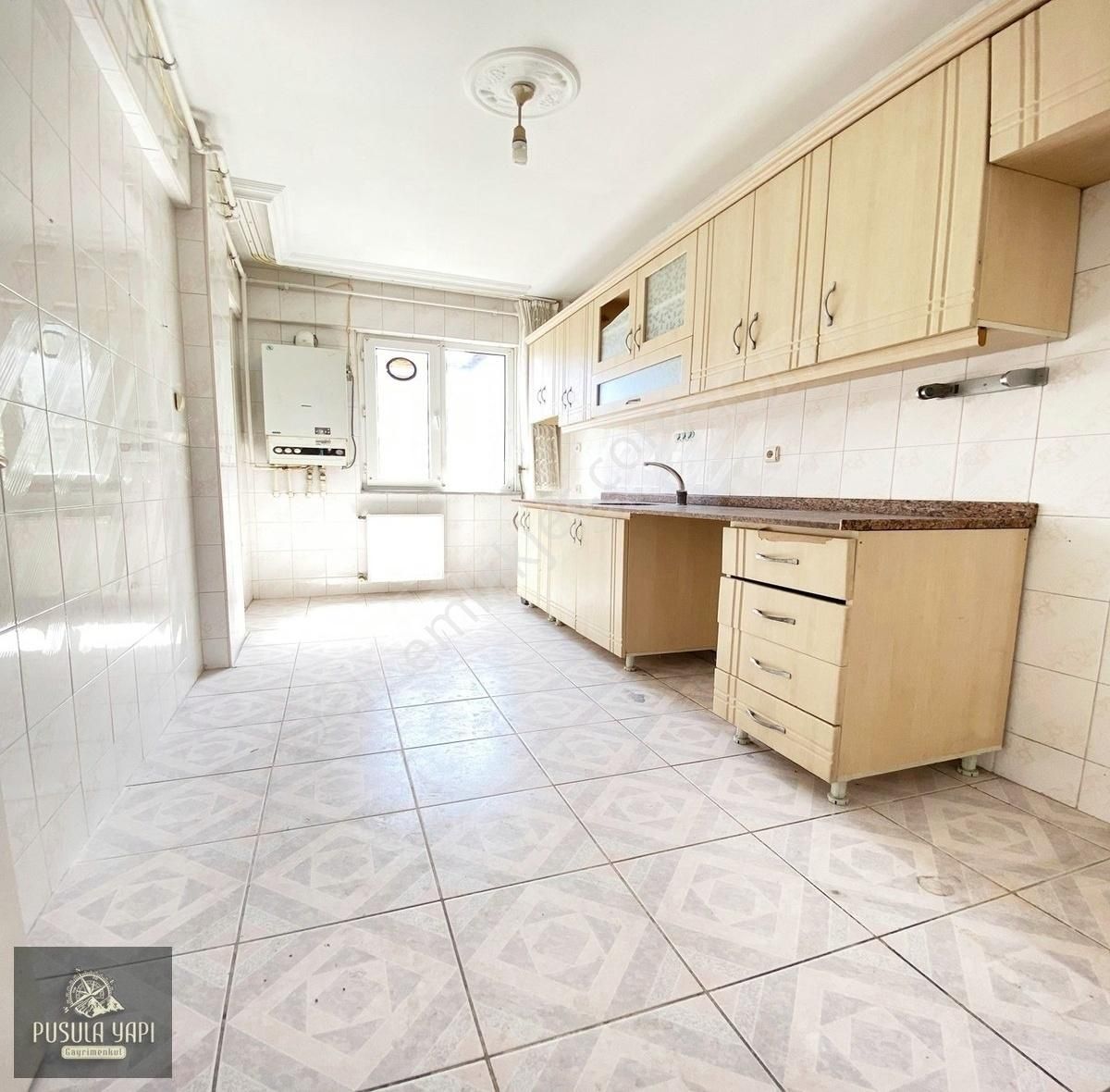 Pusula Yapı'dan Sultanbeyli Merkezde 3+1 Ara Kat Kiralık Daire!!