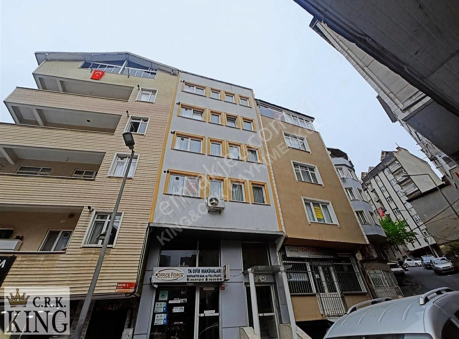 Şişli Mecidiyeköy Cadde Paralel İçi Yenilenmiş Ful Eşyalı 2+1