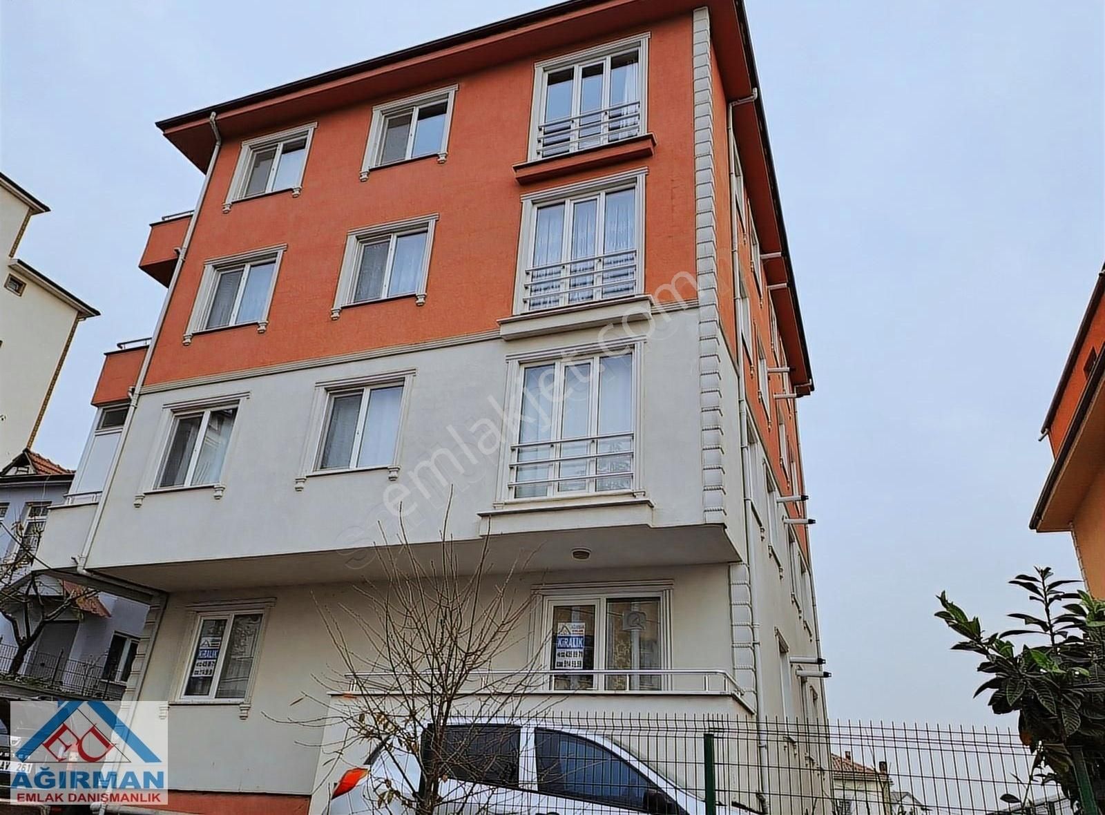 Üniversite Bölgesinde Kiralık Eşyalı 1+1 Daire