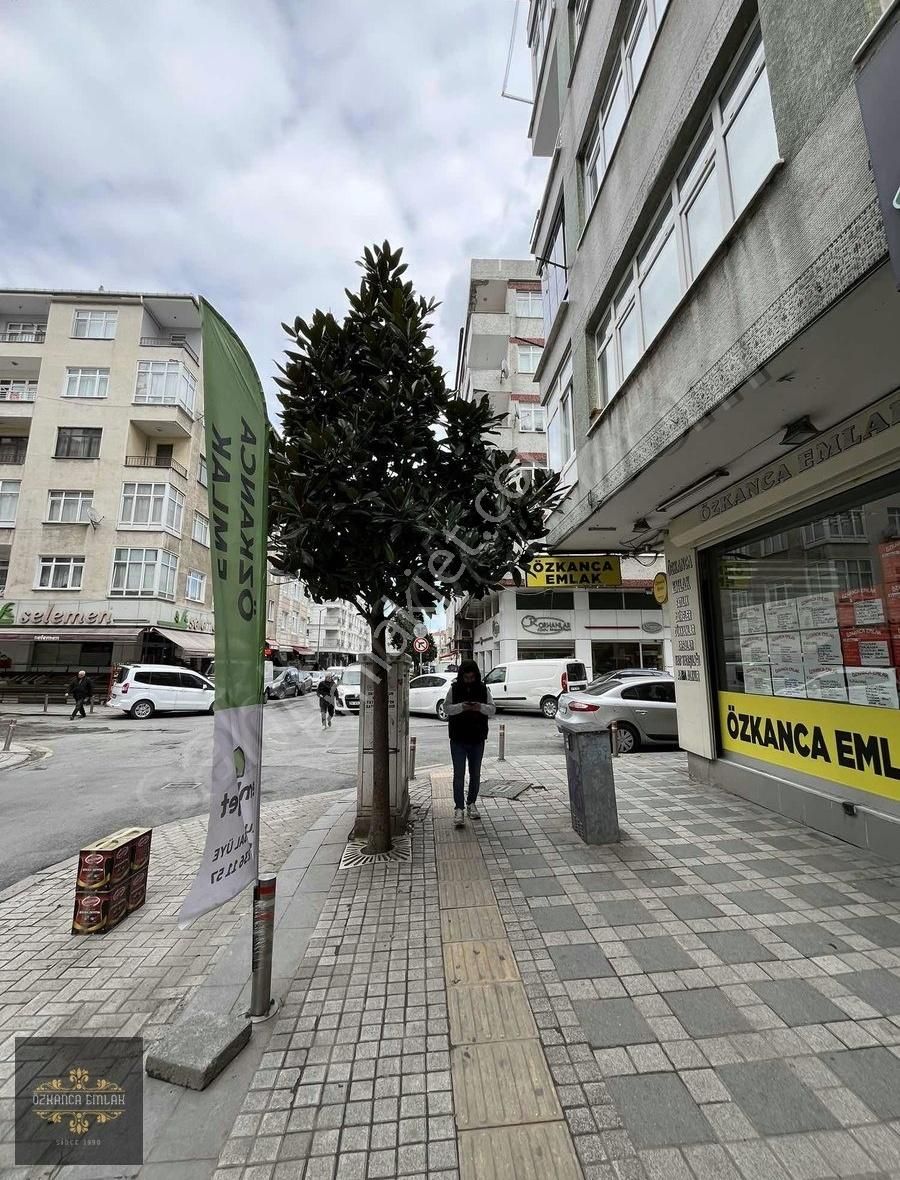 Haznedar Mahallesinde Cadde Üzeri Kiralık Dükkan