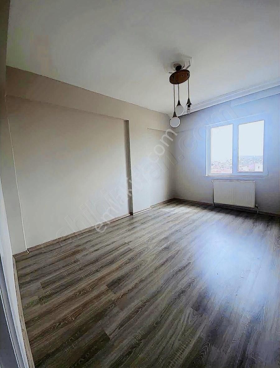 Net Gayrimenkulden Şehitlik Mahallesinde 5+1 Dubleks Daire - Görsel 15