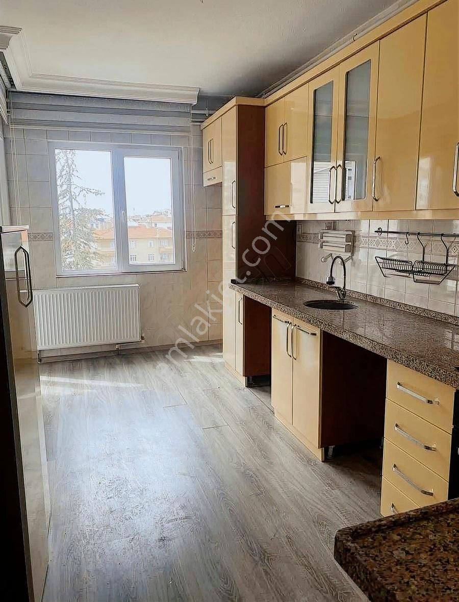 Net Gayrimenkulden Şehitlik Mahallesinde 5+1 Dubleks Daire - Görsel 5