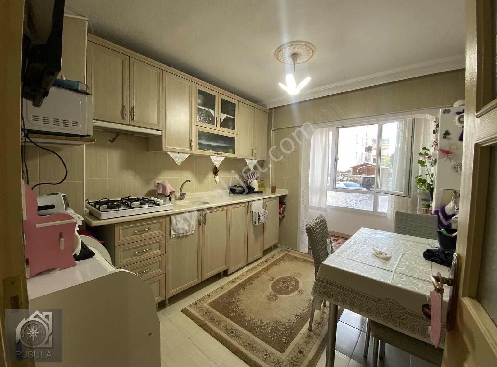 Pusuladan Malazgirtte 3+1 Yapılı Geniş Buhara Cd Yakını Daire