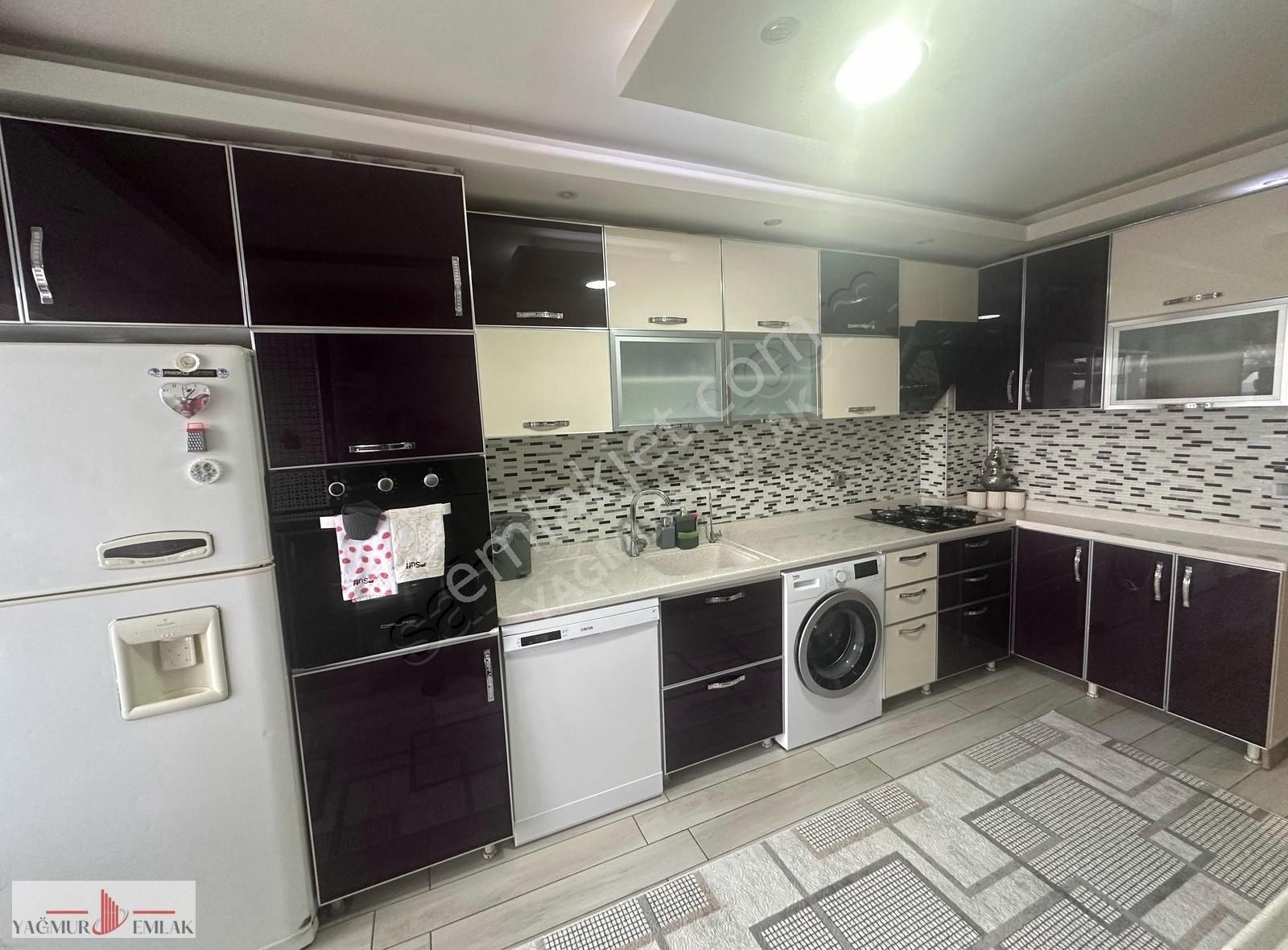 Acill Cadde Üzeri Çift Asansörlü 6+1 Satlık Dublex