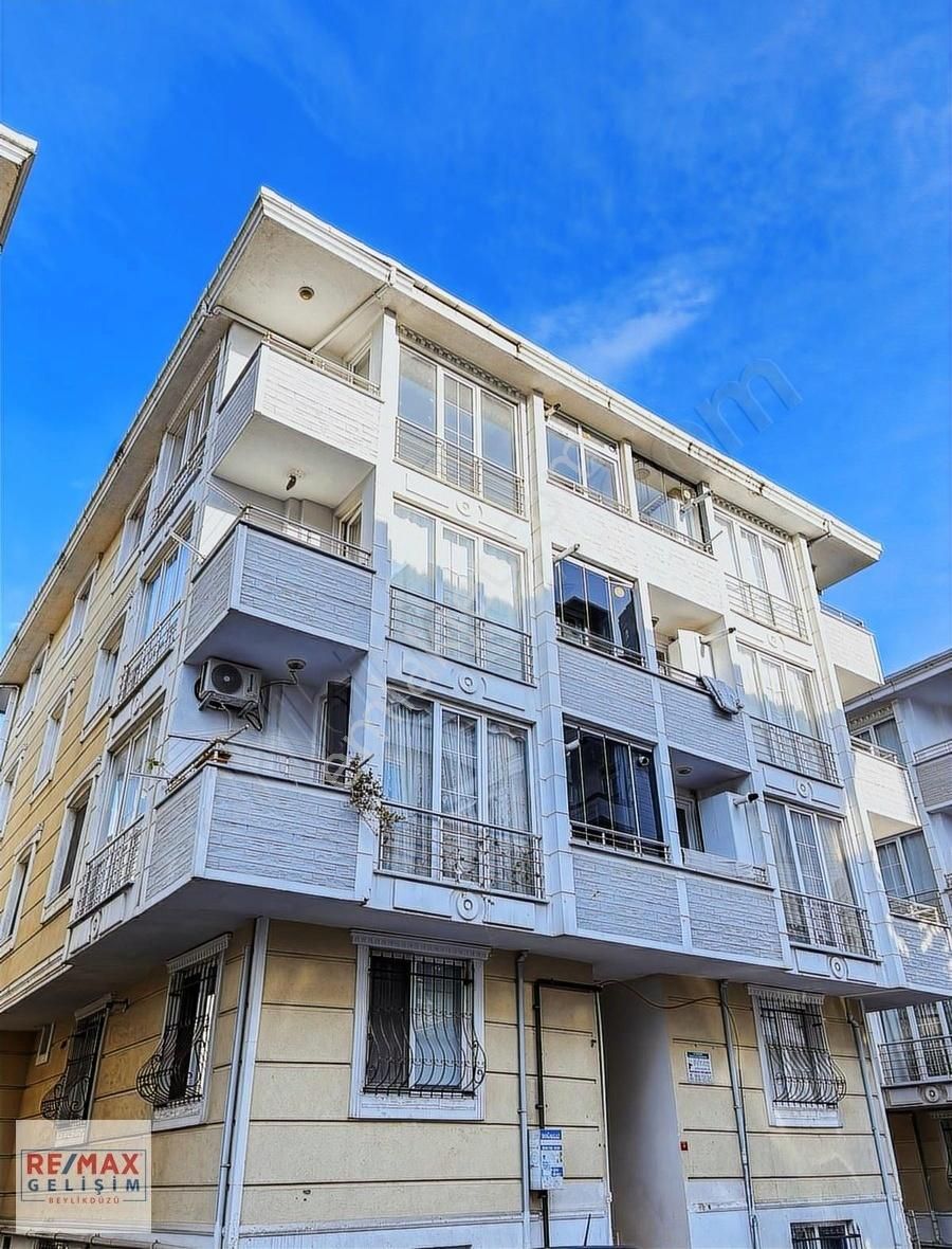 Remax Gelişimden Mehmet Akif Ersoy Mah Balkonlu 2+1kiralık Daire