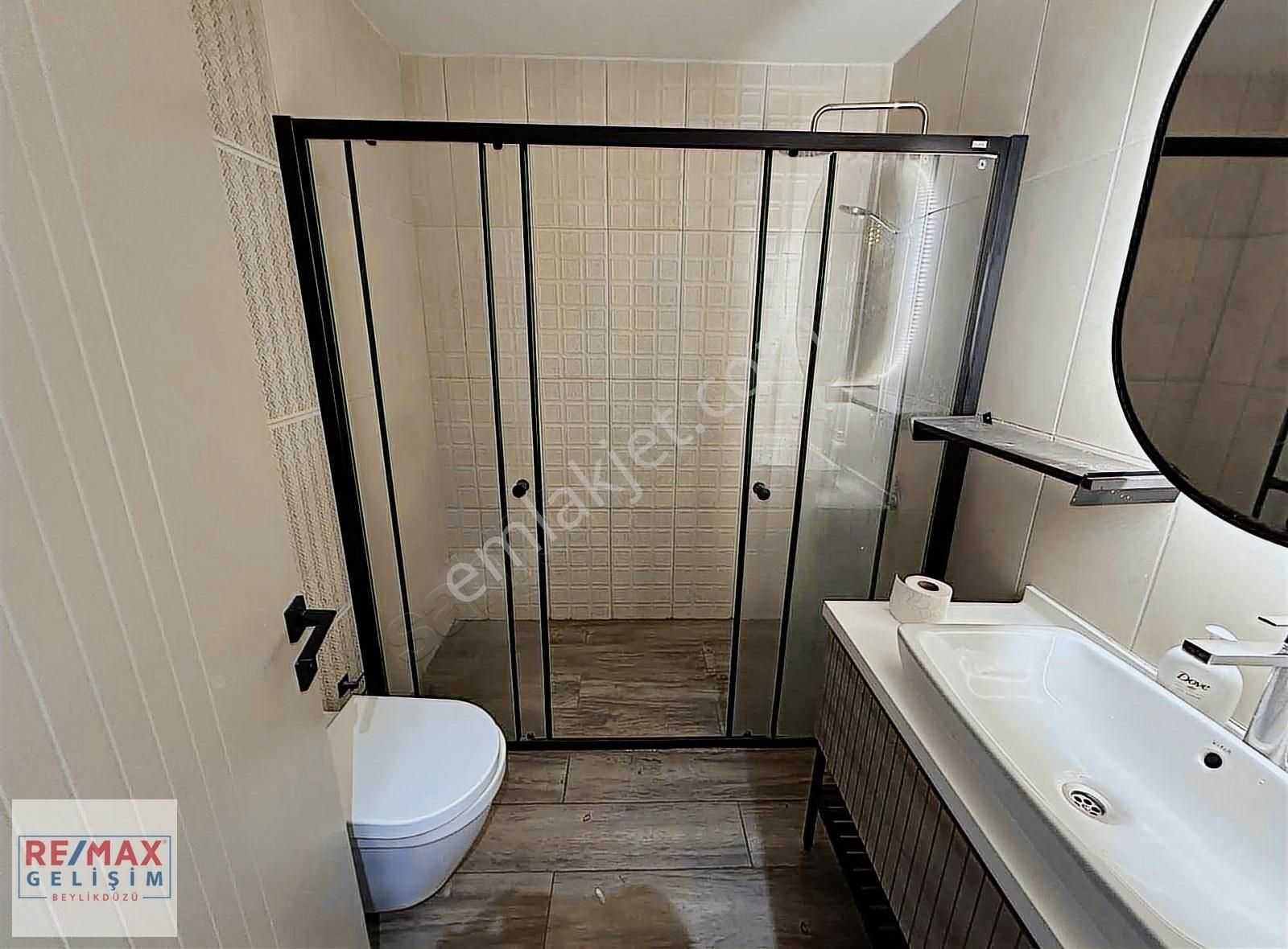 İn Mari Deniz Manzaralı Kiralık 1+1 Loft Daire