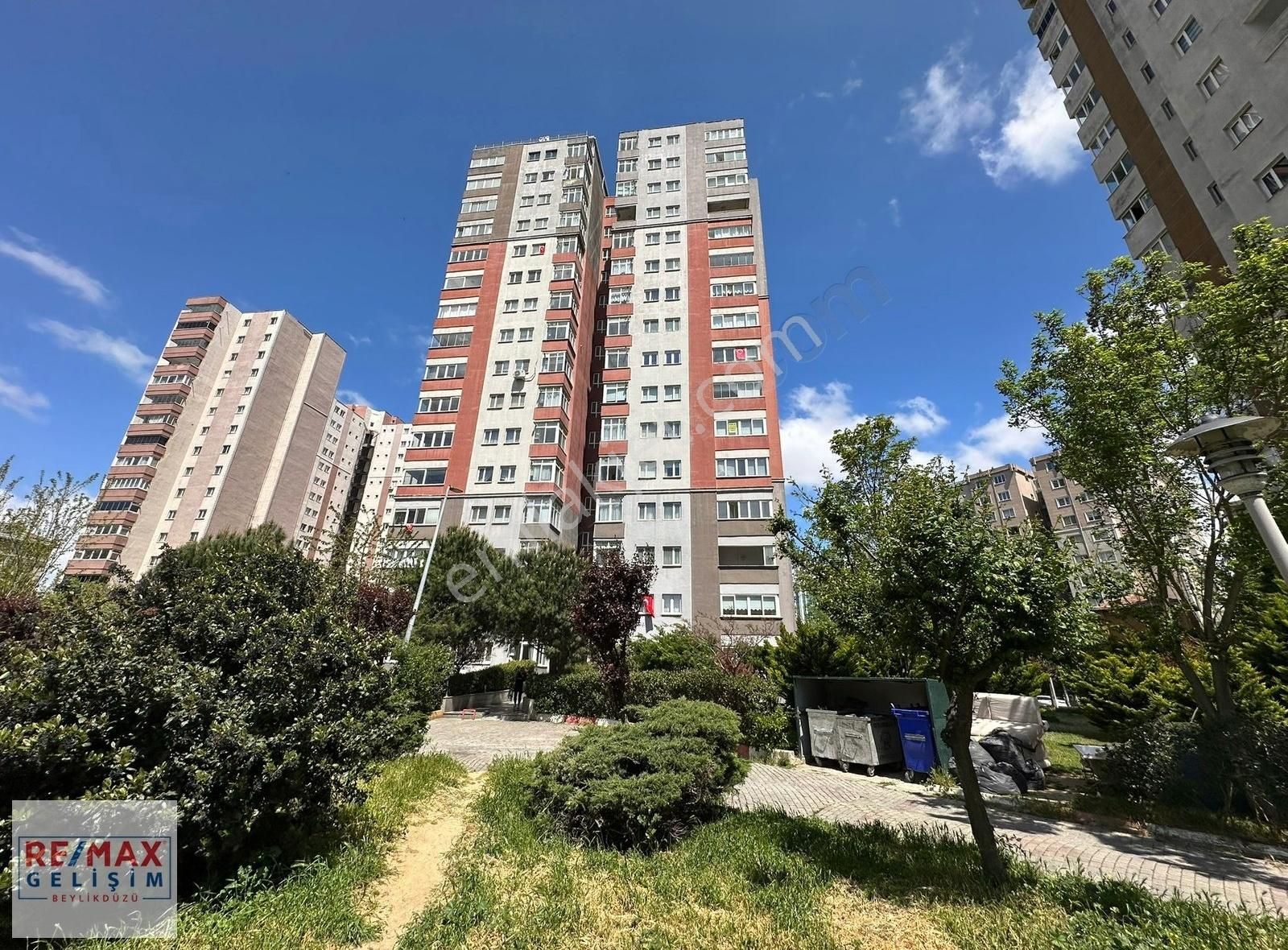 Jetkent Deniz Manzaralı 5+1 Kiralık Dubleks Daire