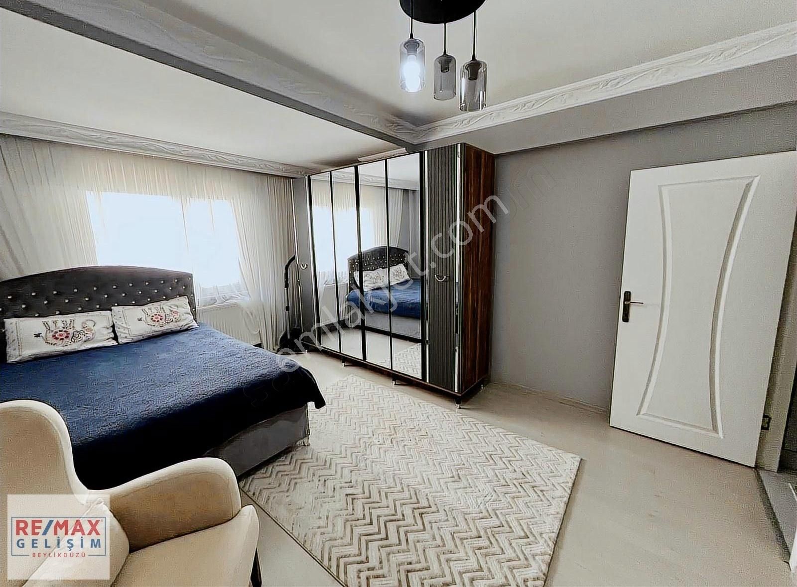 Remax Gelişim'den Talatpaşa Mah Satılık 2+1 Arakat Geniş Daire