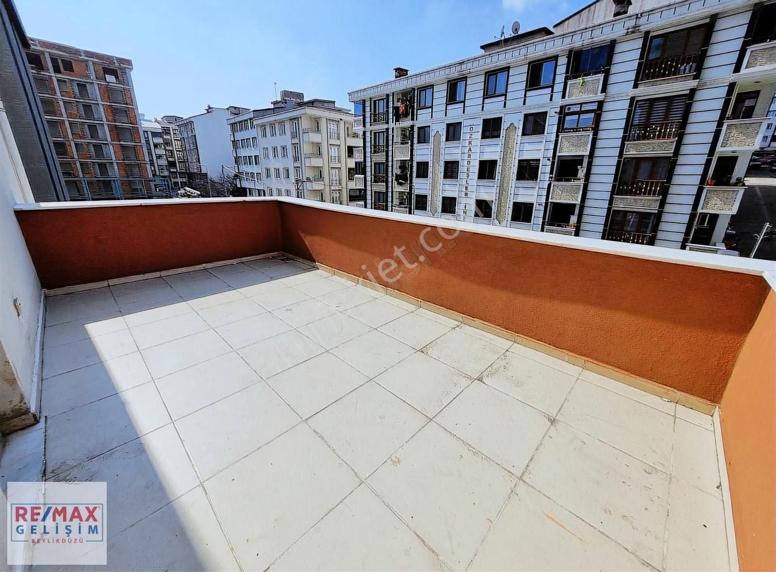 Ncıty Teraslı Kapalı Mutfak Büyük 2+1(kiracısız Boş)