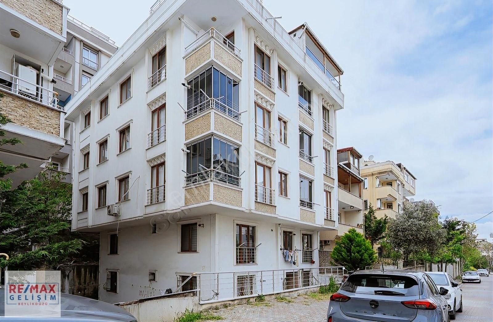 Remax Gelişimden Yakuplu Mah. Full Eşyalı 1+1 Kiralık Daire