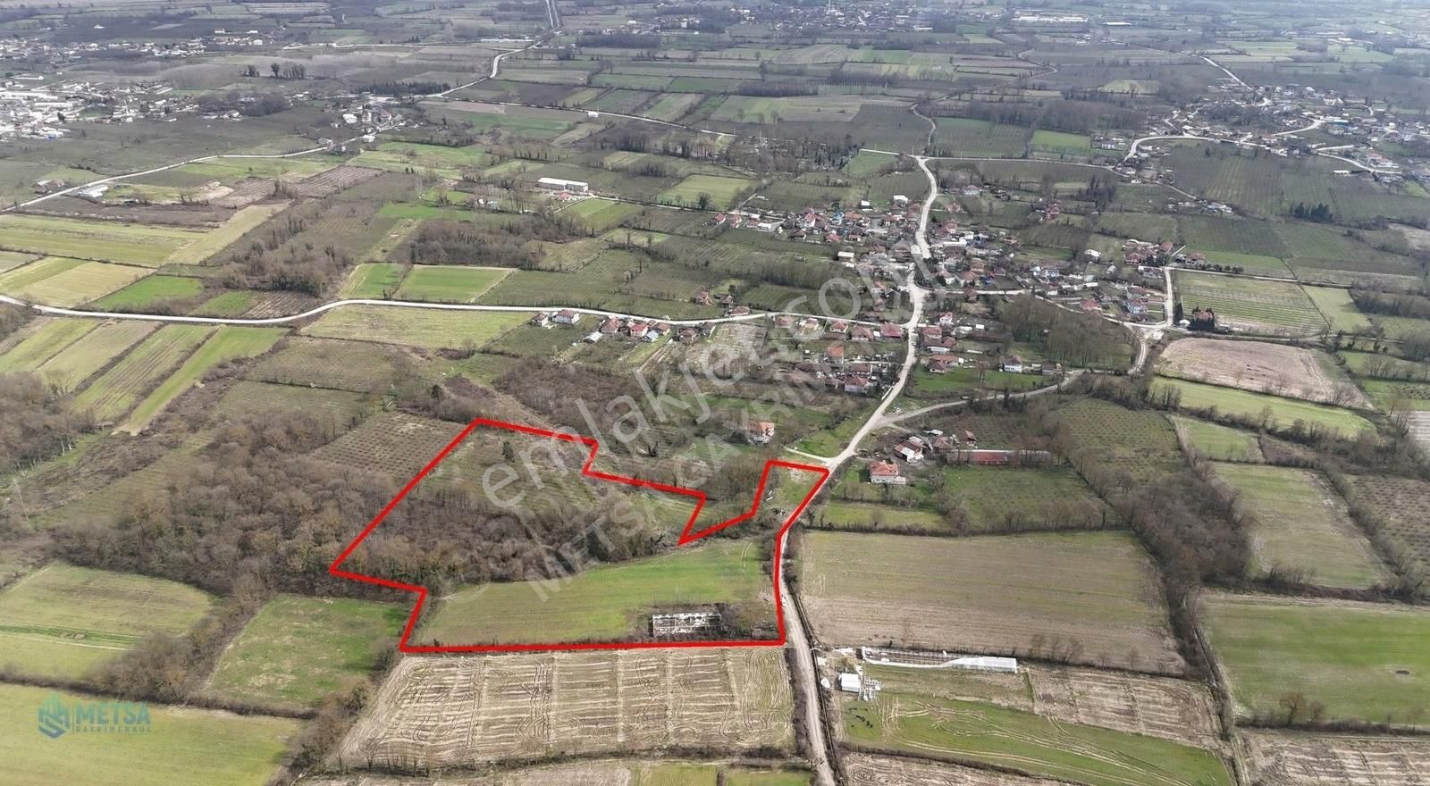 Metsa'dan Düzce-çilimli Kuşoğlu Köyü'nde 24.747 M2 Satılık Arsa