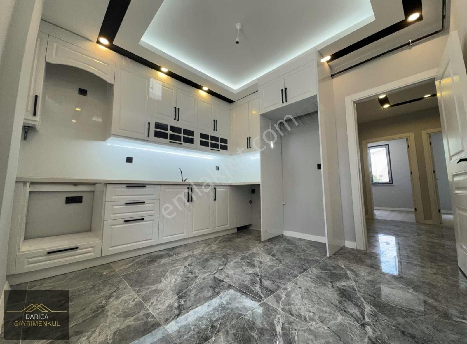 Bağlarbaşı Mahallesinde Müstakil Bahçeli Lüx 2+1 90m2 Daire