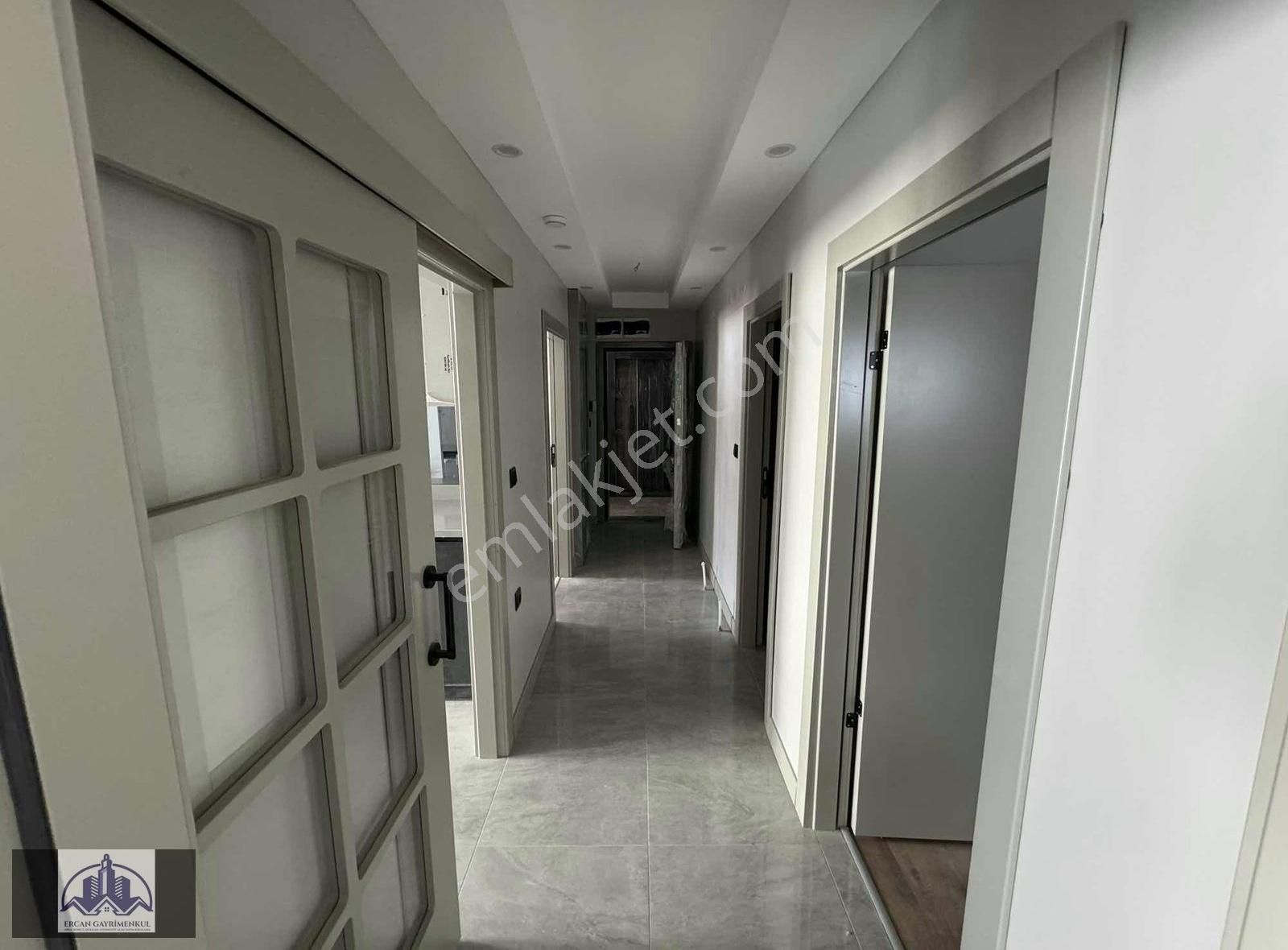 Etimesgut Süvari Mahallesi Lüx Yapılı Sıfır Bina Sıfır Daire
