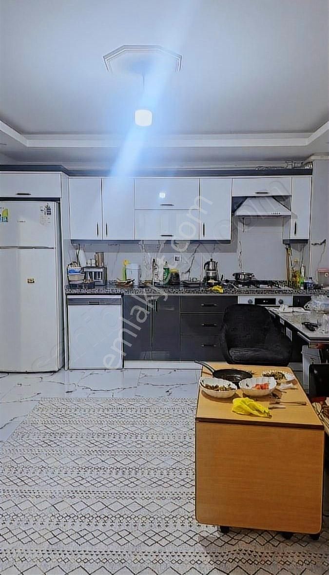 Acarlar Emlaktan 2+0 Daire Çatalzeytin Satılık.