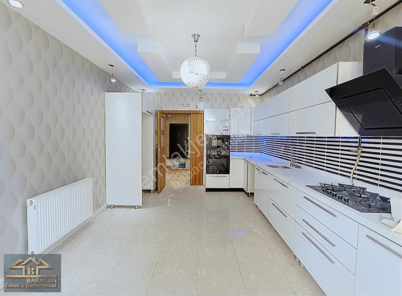 Babacandan Karaköprü 35'te İçi Full Yapılı 4+1 Satılık Daire
