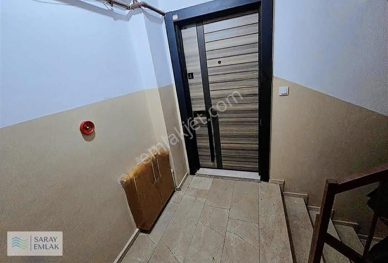 Saray Emlaktan Merkezde Satılık Tek Kat Üzeri 220mdüblek Daire
