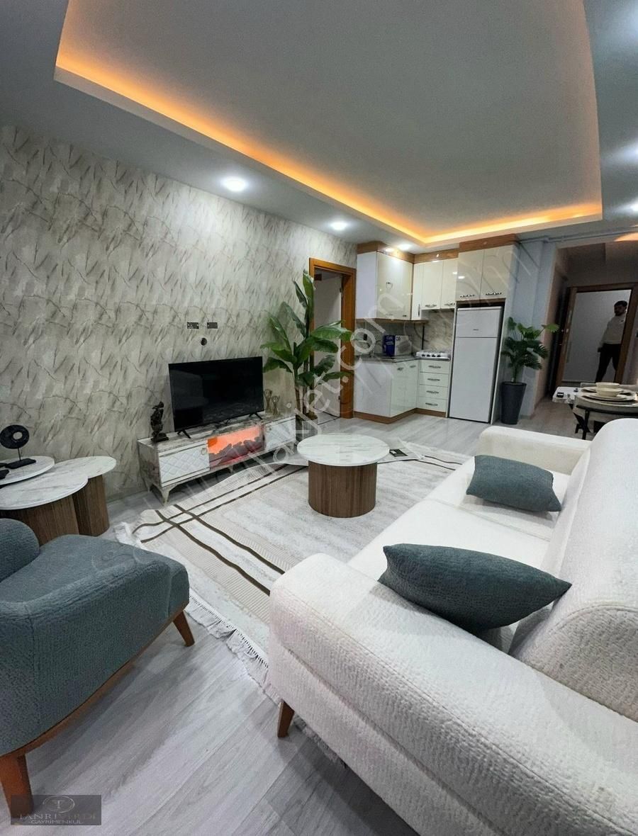 Tanrıverdi Gayrimenkülden Çınarda Yürüme Mesafesinde 1+1 60 M2 A
