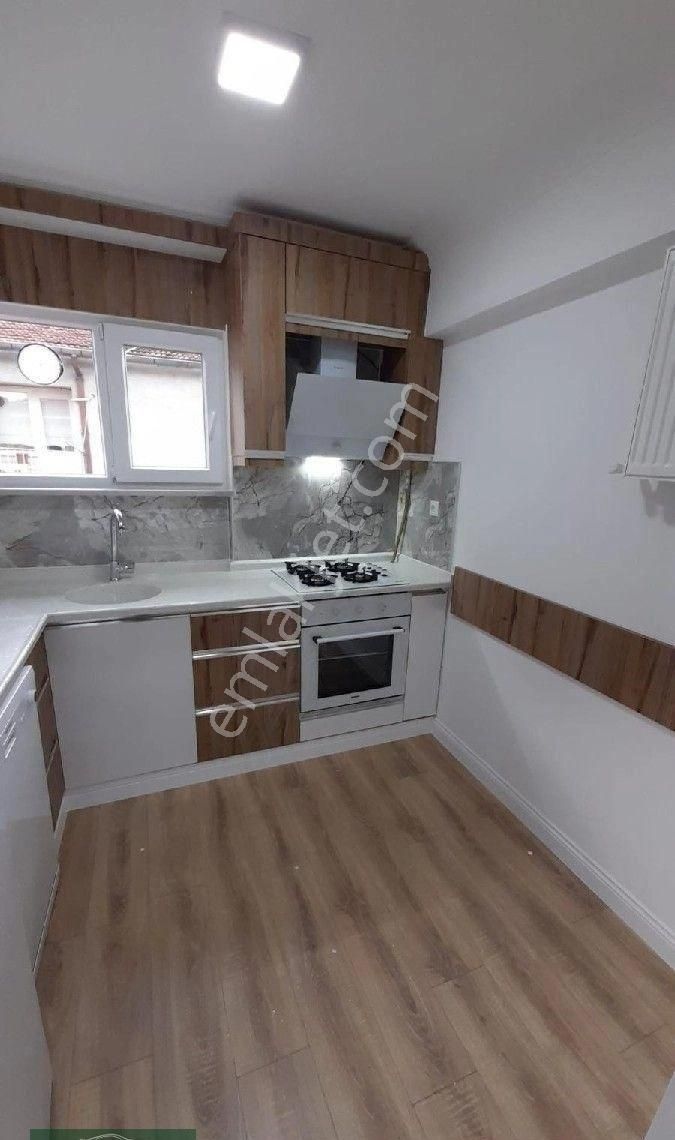 Altıparmakta Satılık 2.5+1 Daire - Görsel 20