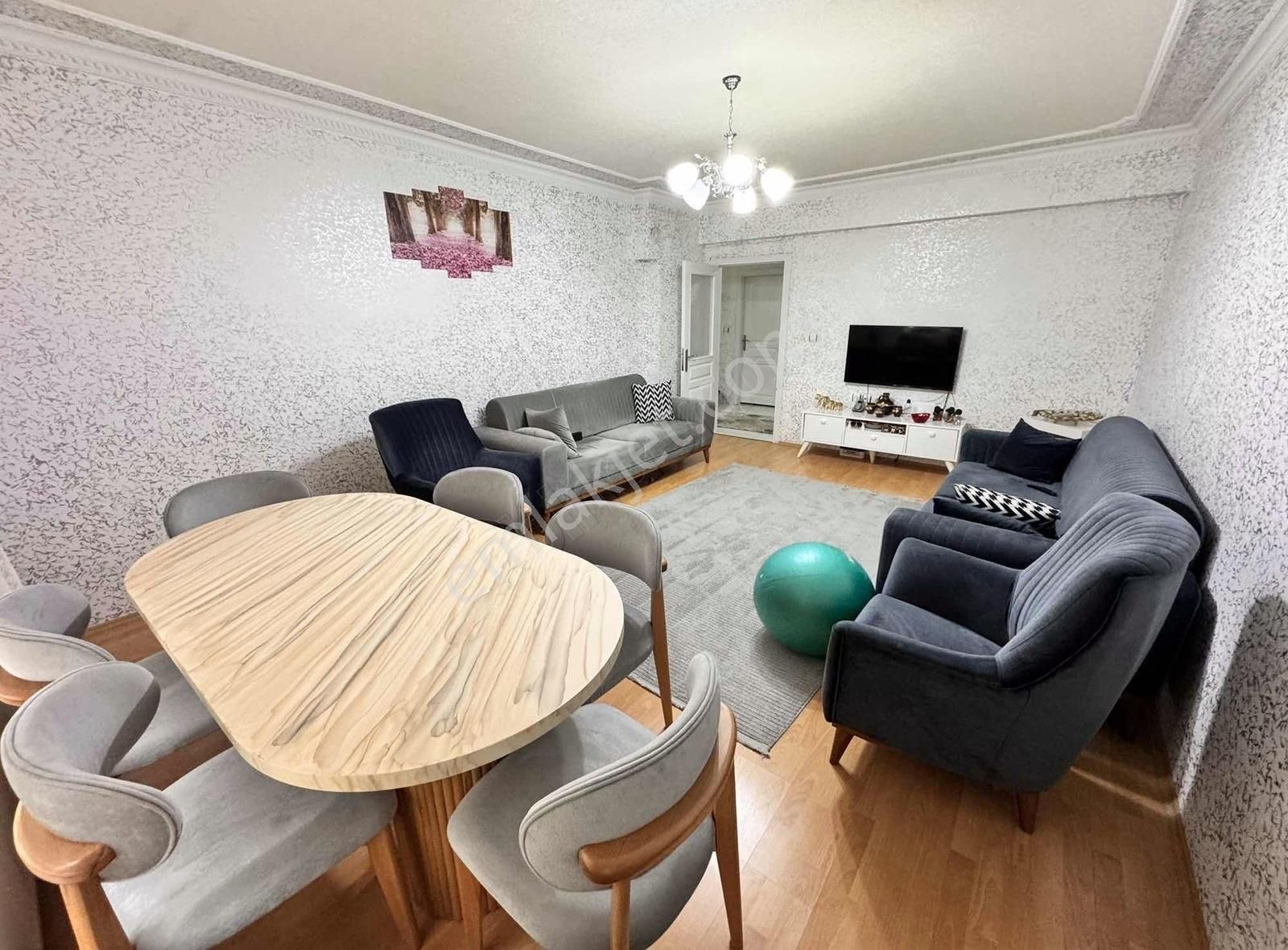 Derman'dan 130 M2 İskanlı Uçaklı Park Mevkii