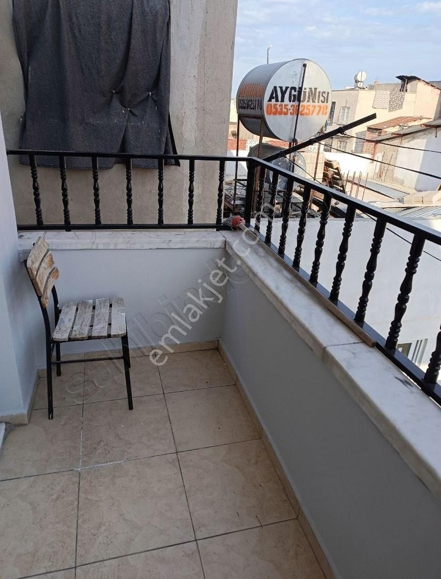 Genç Emlak'tan Siteler Mah. Satılık 3 Katlı Bina - Görsel 13