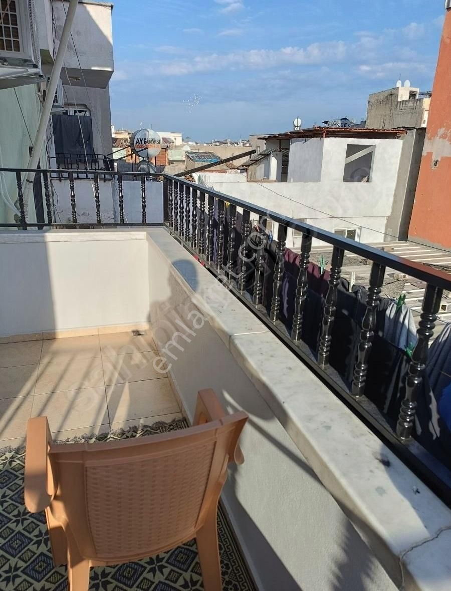 Genç Emlak'tan Siteler Mah. Satılık 3 Katlı Bina - Görsel 9