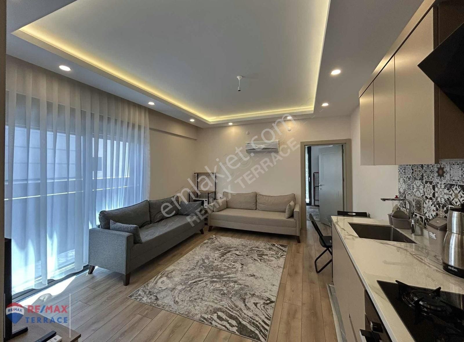 Bahçeyaka Da Eşyalı Lüks 1+1 Kiralık Daire