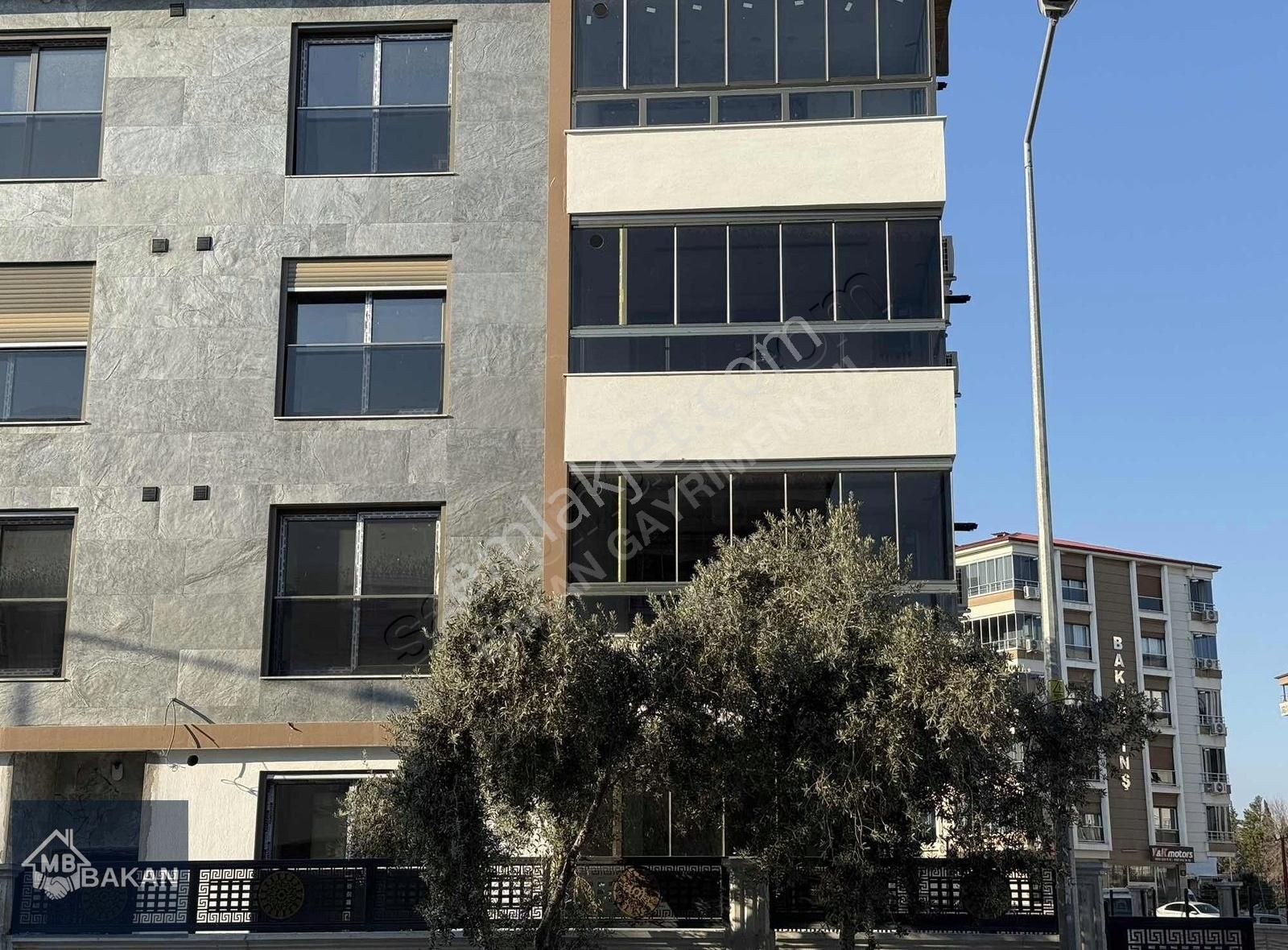 Muazzam İşçilik Nezih Lokasyon 3+1 Ultra Lux Ara Kat Daire