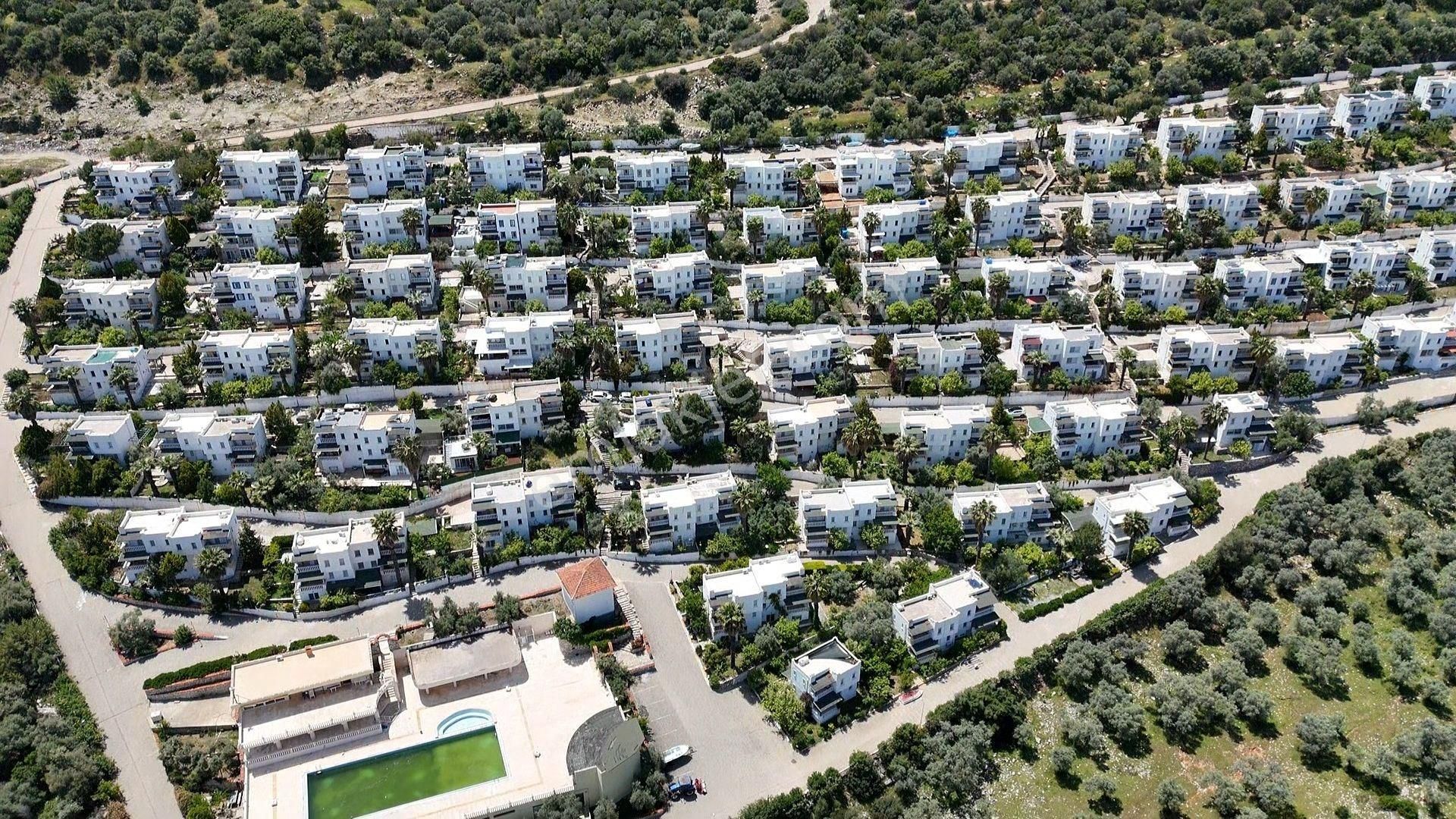Kıyıkışlacık Hermias Sitesinde Deniz Manzaralı Fırsat