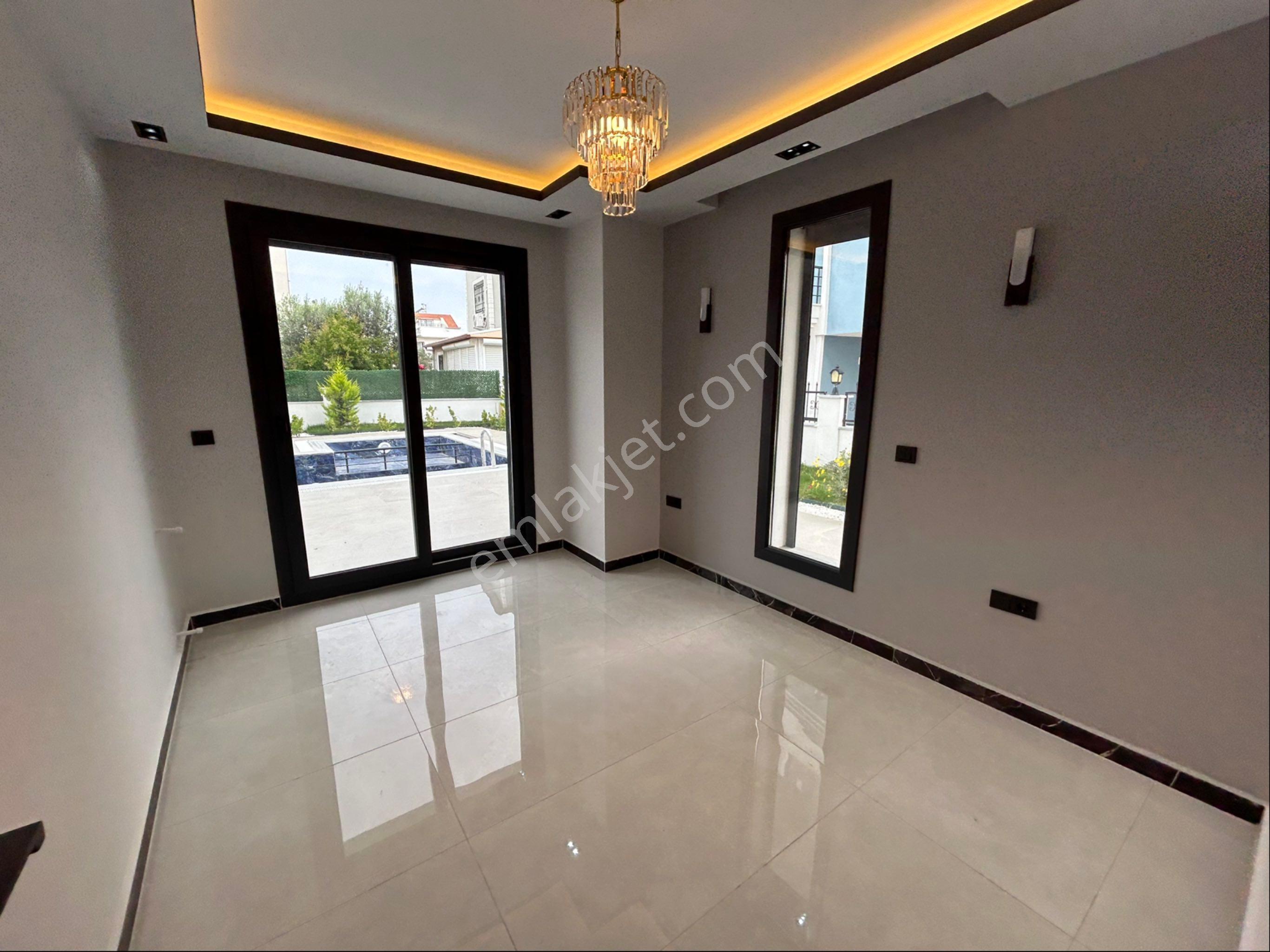 Didimde Sahile Yakın 5+1 Müstakil Villa - Görsel 20