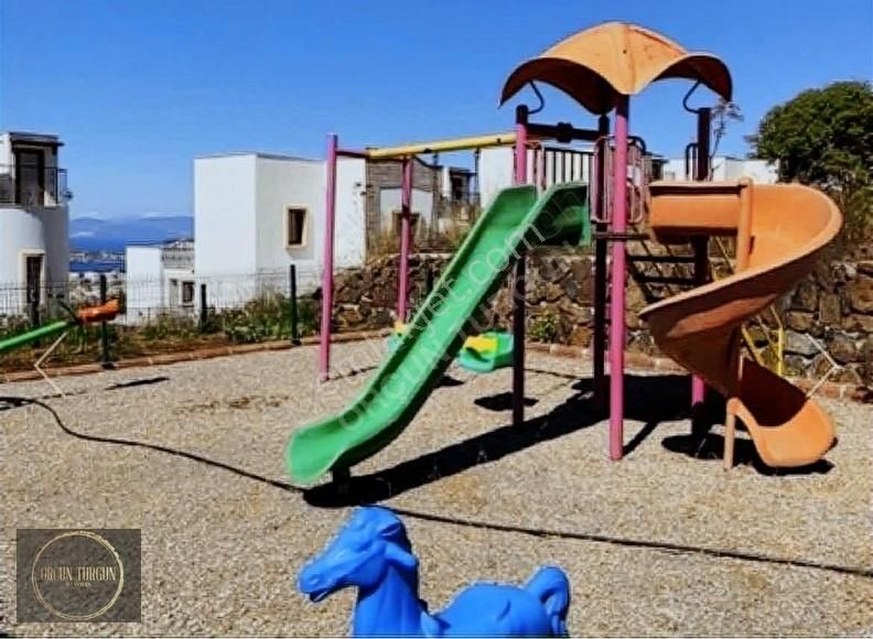 Bodrum Gümüşlük Yalıkavak Geniş Bahçeli Havuz Projeli Köşe Villa - Görsel 13