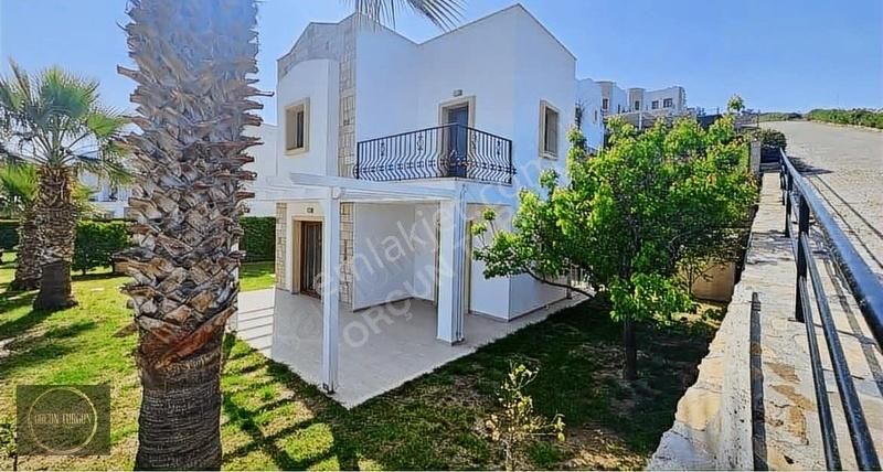 Bodrum Gümüşlük Yalıkavak Geniş Bahçeli Havuz Projeli Köşe Villa - Görsel 31